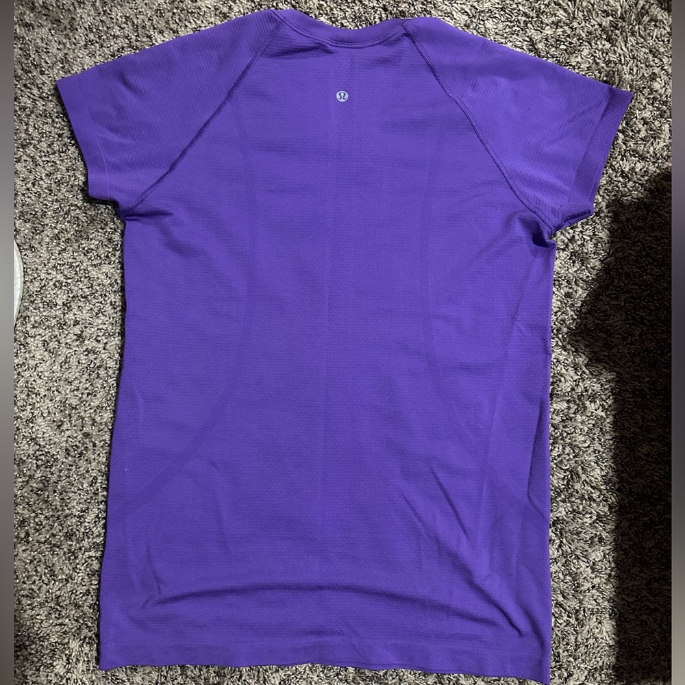 Lululemon Swiftly Tech Atomic Purple Size 10